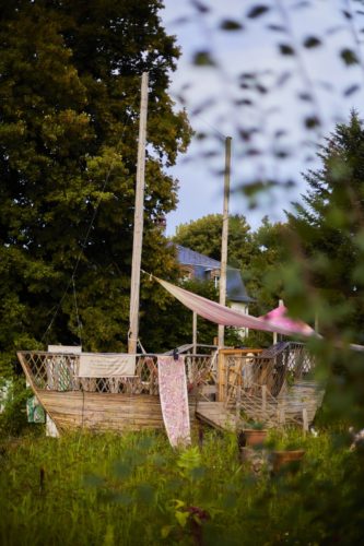 Festival des Jardins Métissés 2022 - Bateau livre